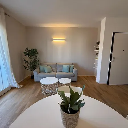Residenza Bramante 3 Διαμέρισμα Όλμπια